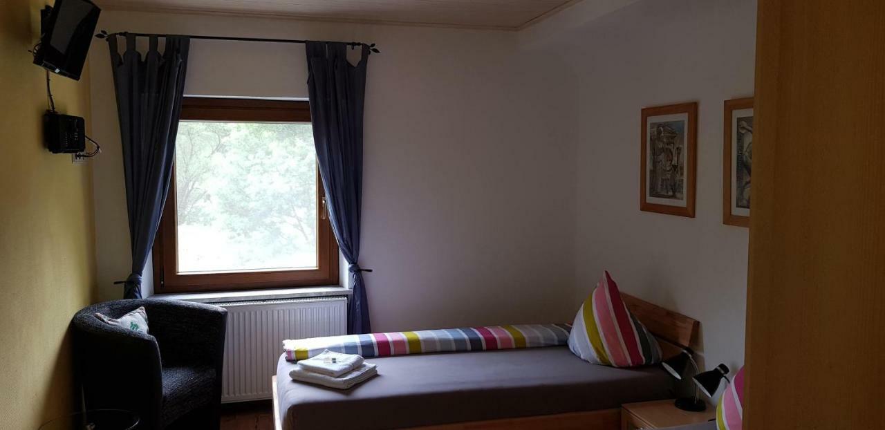 Altes Zollhaus Naehe Luxemburg Hotel Ammeldingen an der Our ภายนอก รูปภาพ